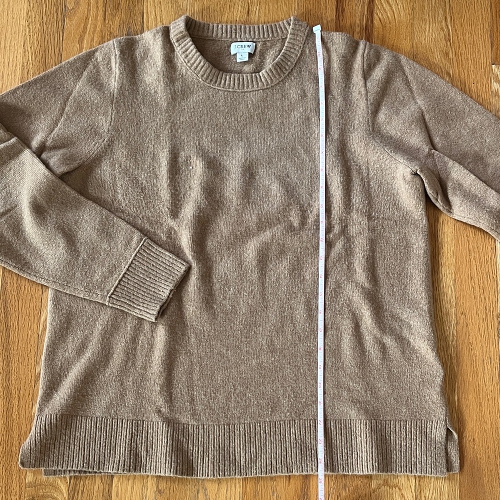 J. Crew Women's Beige Crewneck Sweater - Picture 5 of 6